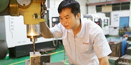东莞市马驰科注塑模具厂