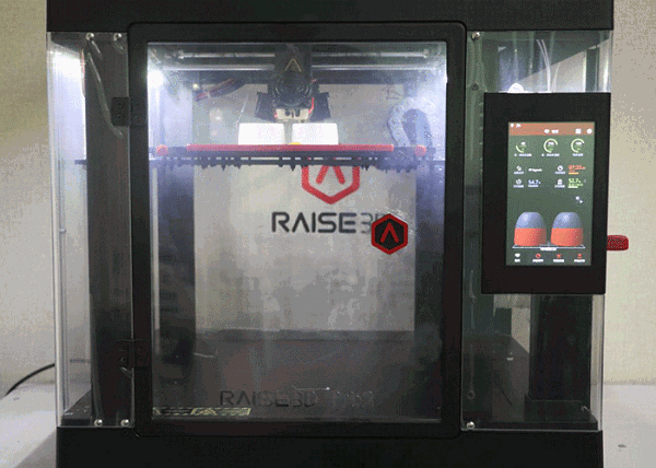 东莞市马驰科双色注塑厂