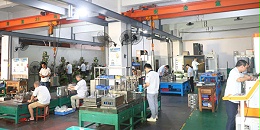 注塑模具厂在注塑模具装备的合理性配置