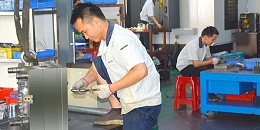 东莞市马驰科注塑模具厂